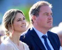 Royal style and gossip: photo calls and tennis balls