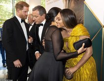 Royal style and gossip: photo calls and tennis balls