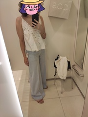 Les Parisiennes des Mamansnet: Too much good taste can be very boring. Independent style, on the other hand, can be very inspiring.