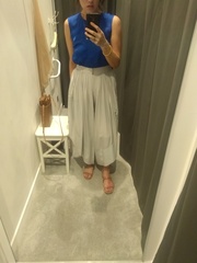 Les Parisiennes des Mamansnet: See life in pink, but do not wear it!