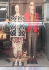 Les Parisiennes des Mamansnet: Too much good taste can be very boring. Independent style, on the other hand, can be very inspiring.