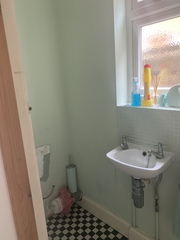 Colour for small toilet