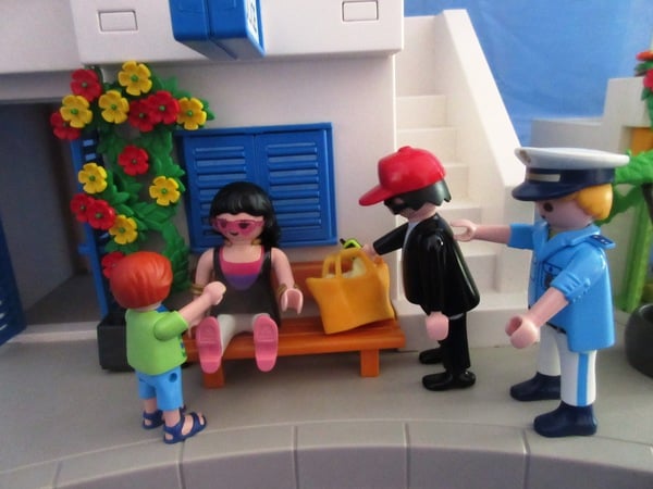 It's the summer holiday season for the Playmobil people in our house...