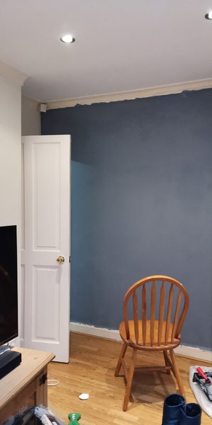 What white paint for North facing lounge