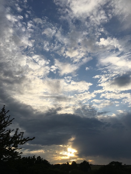 Post a photo of the sky where you live