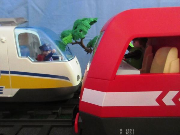 It's the summer holiday season for the Playmobil people in our house...
