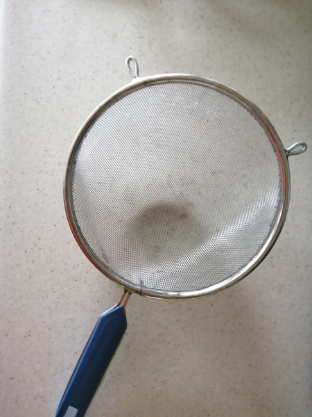 I just used a sieve to dry my hair...