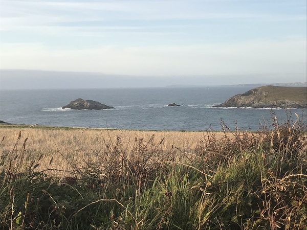 What are your lovely UK views to travel to and photograph - so I can share with my lovely friend?