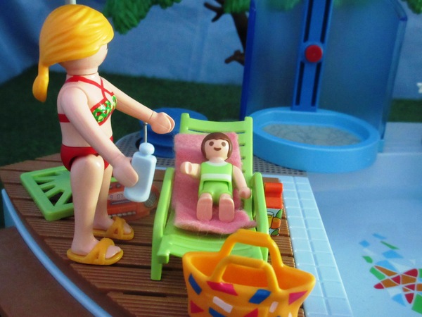 It's the summer holiday season for the Playmobil people in our house...