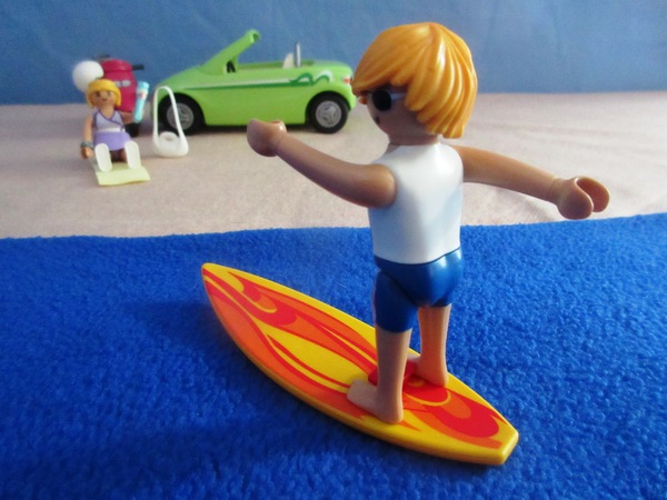 It's the summer holiday season for the Playmobil people in our house...