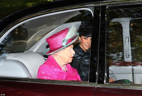 Royal style & gossip: who's having a ball in Balmoral?