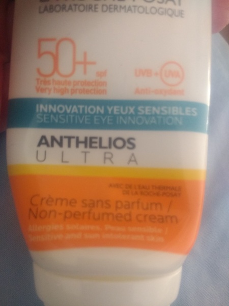 Please help me find a sunscreen that doesn't hurt my eyes!