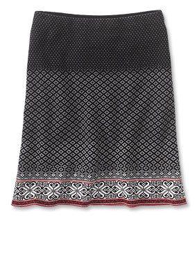 I am OBSESSED with a skirt I keep seeing. Please help me find it.
