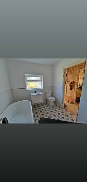 Bathroom vanity units