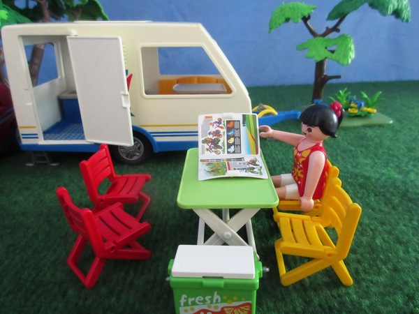 It's the summer holiday season for the Playmobil people in our house...