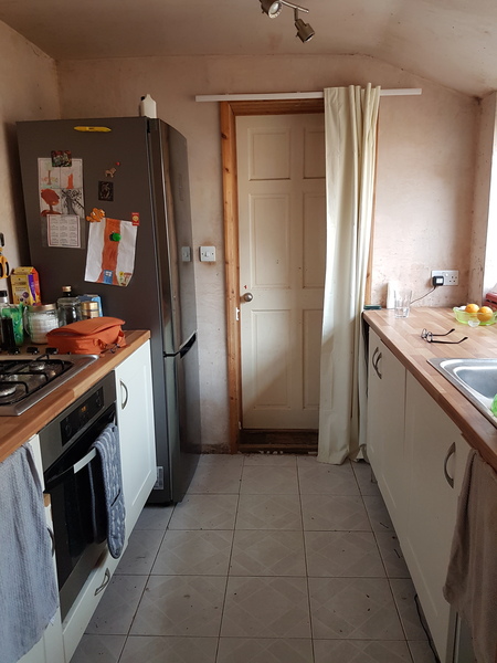 £1000 to make kitchen presentable? Pics