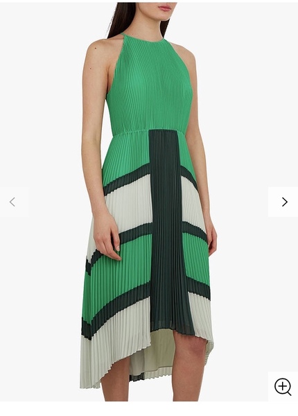 Les Parisiennes des Mamansnet: Too much good taste can be very boring. Independent style, on the other hand, can be very inspiring.