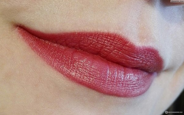 Please help me find this lipstick shade (pic)