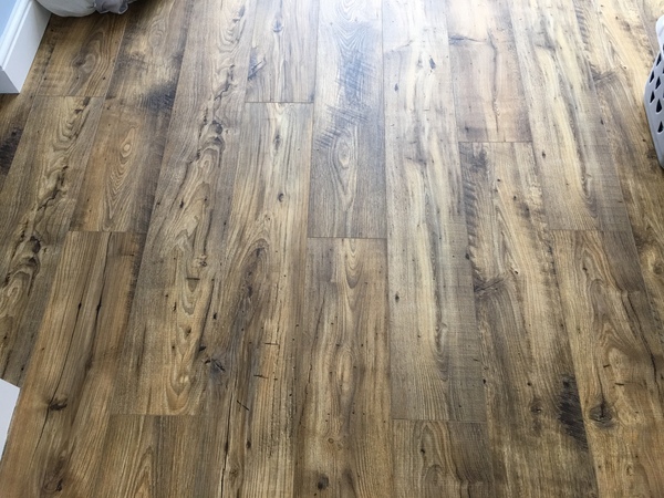 Boring  flooring help! Vinyl floors