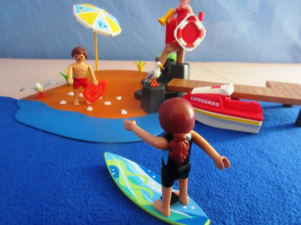 It's the summer holiday season for the Playmobil people in our house...