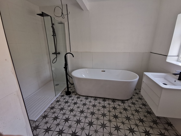 Designing a bathroom for future family??