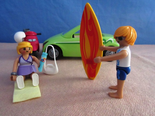It's the summer holiday season for the Playmobil people in our house...