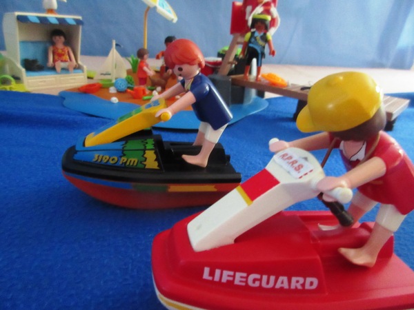 It's the summer holiday season for the Playmobil people in our house...