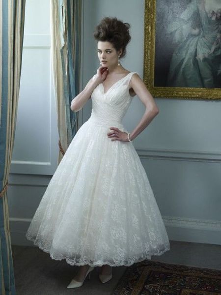 Did you have a tea length wedding dress?...