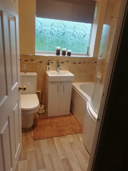 Show me your bathrooms please