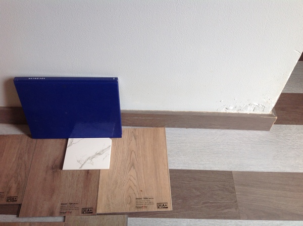 Boring  flooring help! Vinyl floors