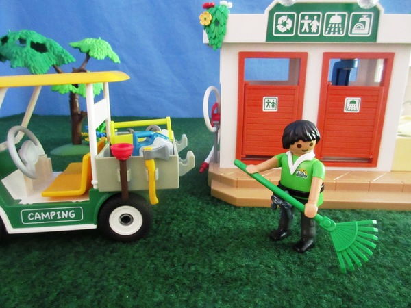 It's the summer holiday season for the Playmobil people in our house...