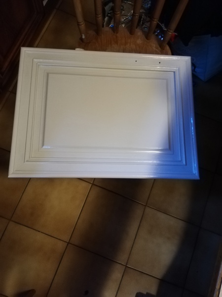 Painting kitchen units