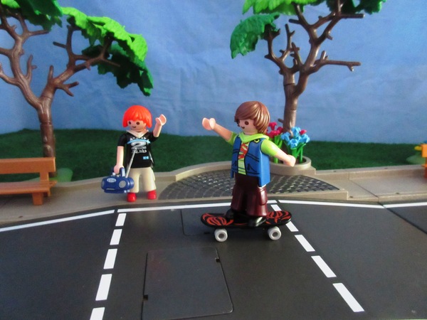 It's the summer holiday season for the Playmobil people in our house...