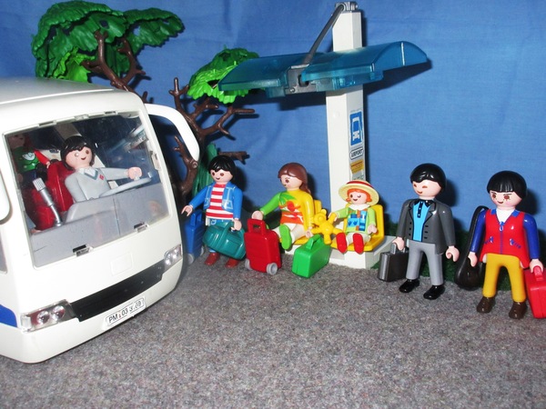 It's the summer holiday season for the Playmobil people in our house...
