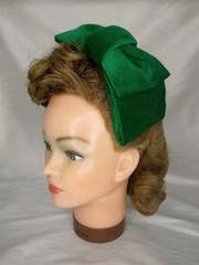 Help! Would pink shoes be too much?