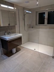 Please can i have your thoughts- wetroom v cubicle shower