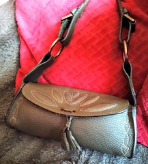 I just bought a genuine Mulberry bag for £4.99