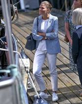 Royal style & gossip: who's having a ball in Balmoral?