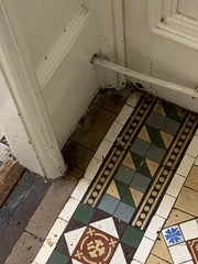 To think the standard of cleaning is awful?