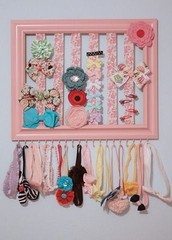 Tips on organising daughters' hair accessories