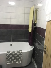 Show me your bathrooms please