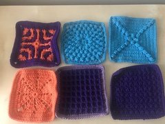 Woolly Hugs. Making a true celebration of the wonderful WhatWouldLeslieKnopeDo, can you help?