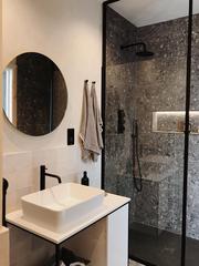 Methane smell in newly refurb bathroom, piglet John??