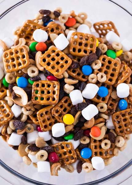 Kids Trail mix after school snack what to put in it?