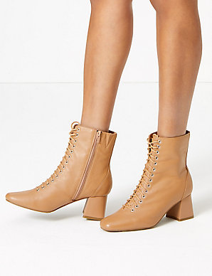 The coolest tan boots in town