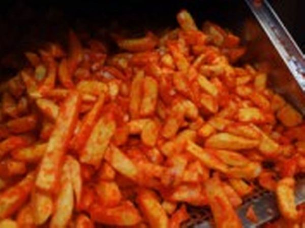 AIBU to find this weird ? 'Single mum munch box'