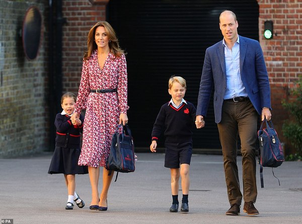 Royal style & gossip: who's having a ball in Balmoral?