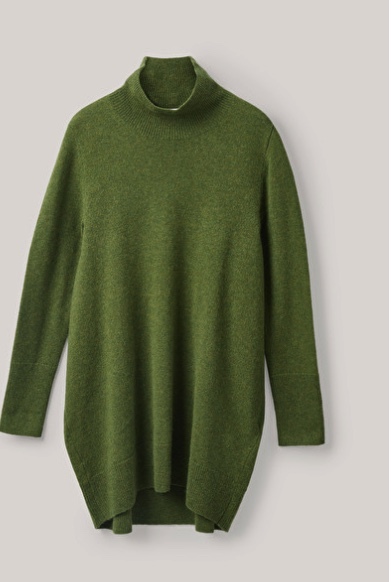 Has anyone seen Toast style clothes but more reasonably priced?
