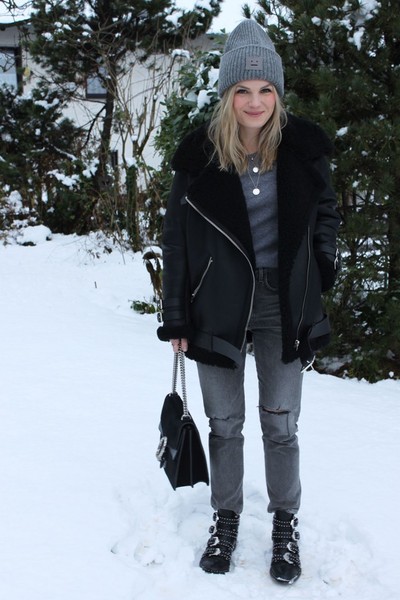 Les Parisiennes des Mamansnet: Too much good taste can be very boring. Independent style, on the other hand, can be very inspiring.