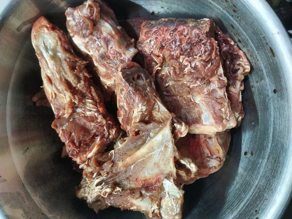 boar bones